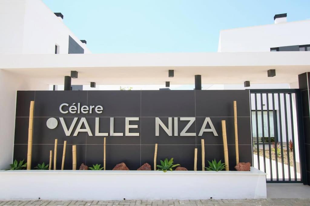 Apartamento Playa Valle Niza Malaga Zewnętrze zdjęcie